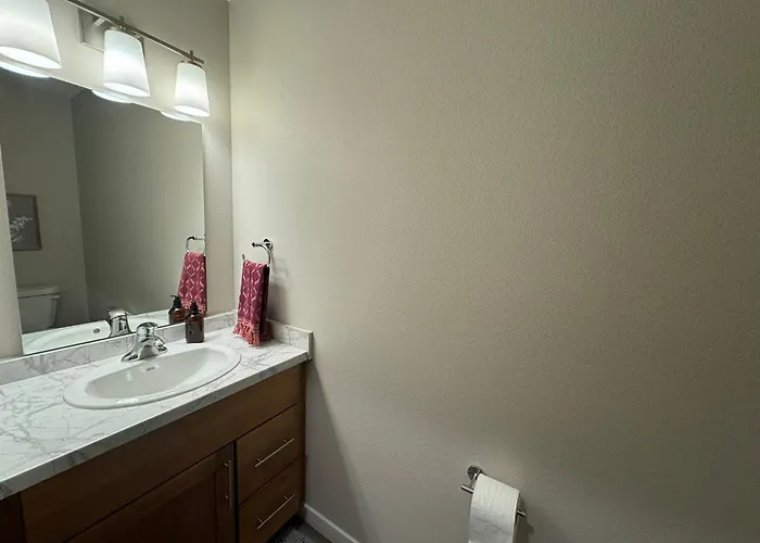 Ndsu Close #103 Relax And Enjoy Fargo! Holiday home