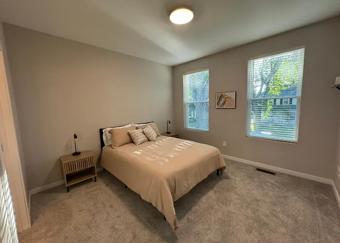 Ndsu Close #103 Relax And Enjoy Fargo! Holiday home Fargo